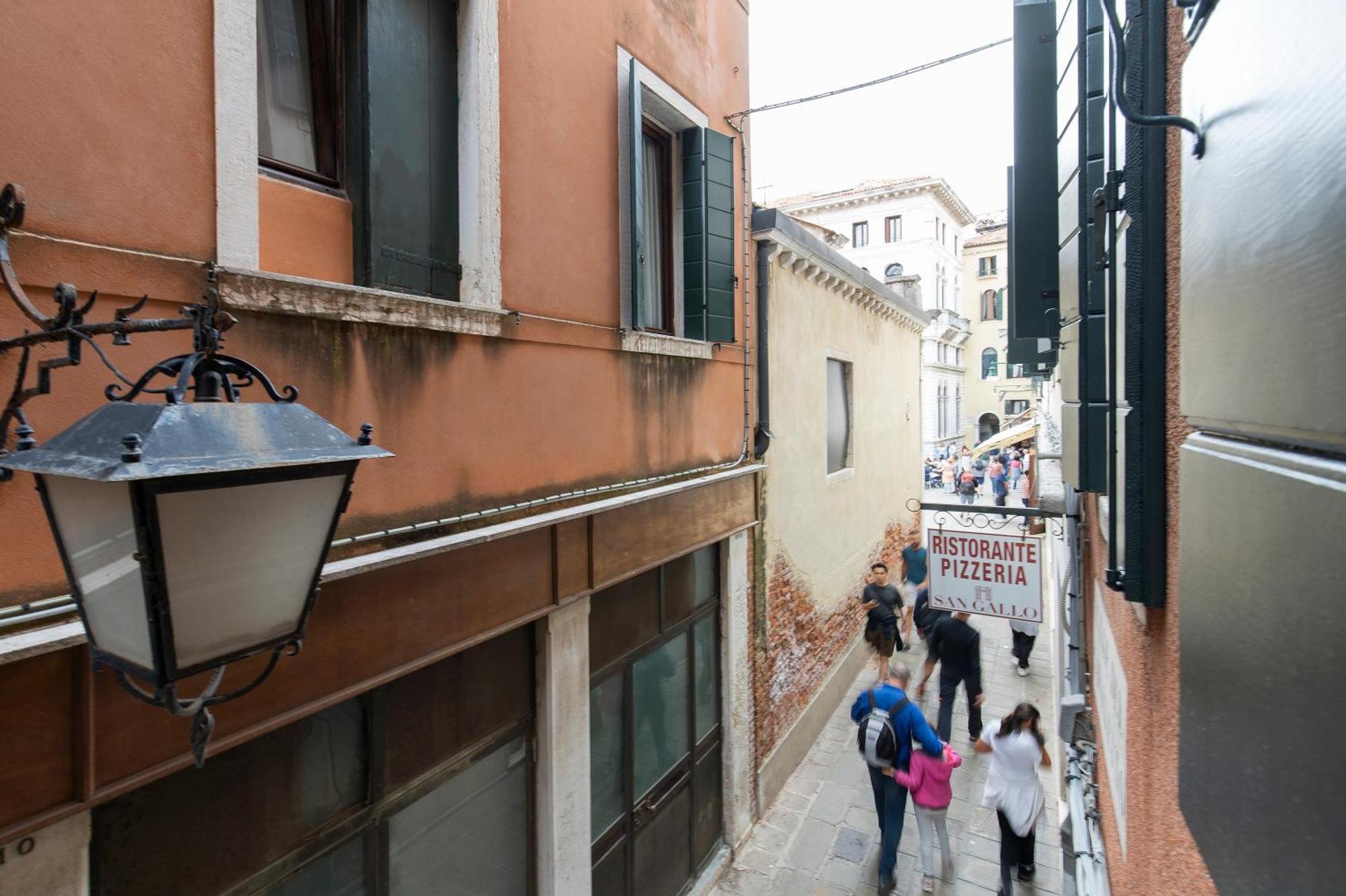 Cavalletto Suite Venecia Exterior foto